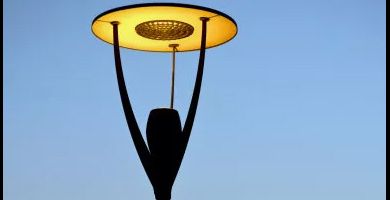 为什么越来越多人选择太阳能路灯？